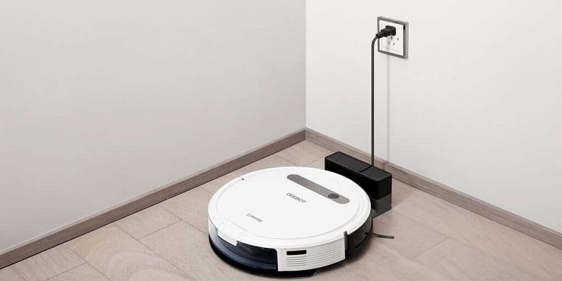 Nên sạc đầy trên sau khi mua về và trước khi sử dụng robot ecovacs